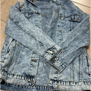 Great Jean jacket! So cute